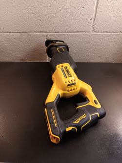 Dewalt 20V sawzall tool only