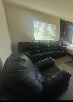 For Sale: 2-Piece Leather Living Room Set – $180