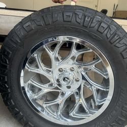 Wheels 4 Set From A Jeep