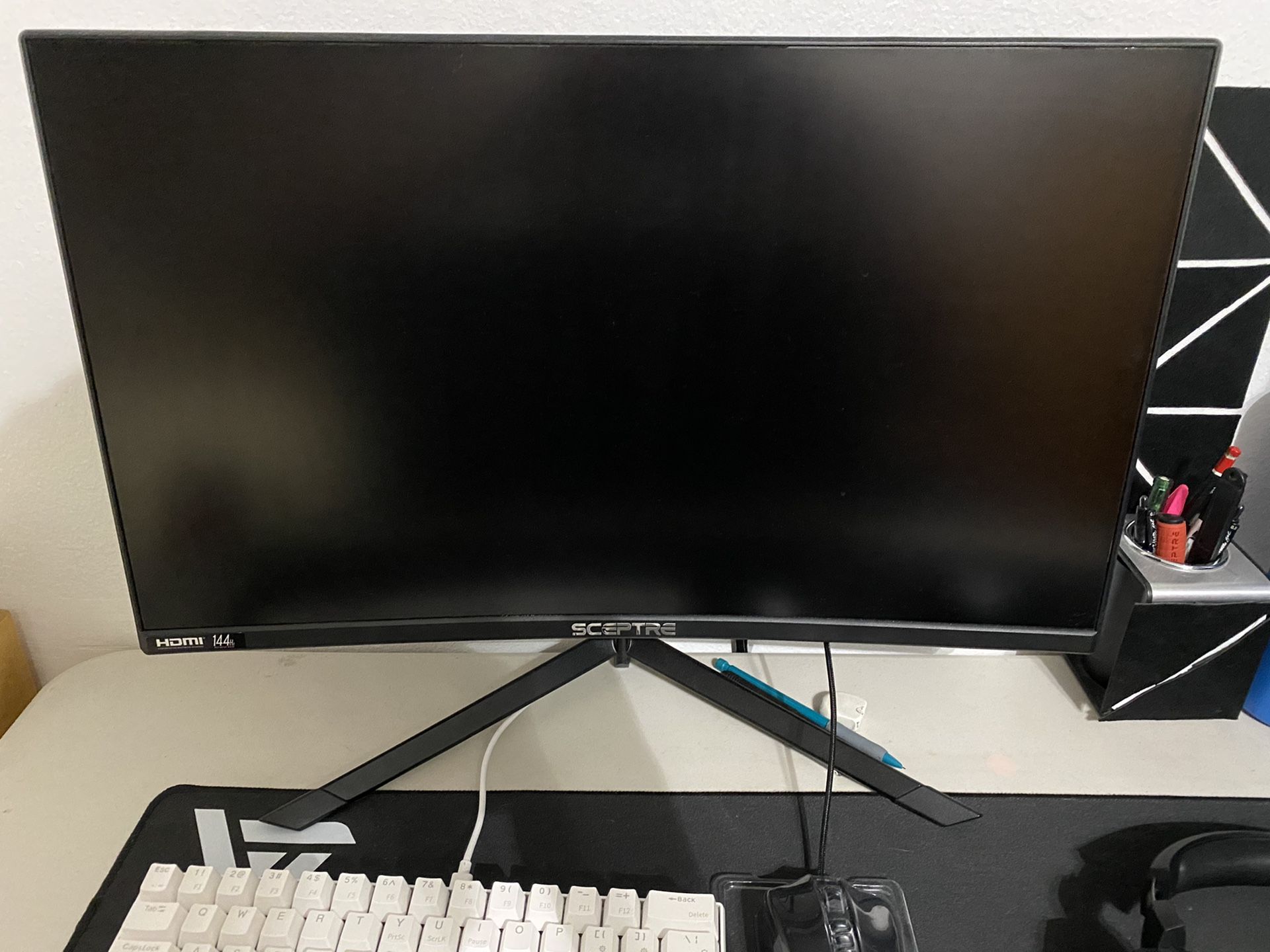 144Hz Curved Sceptre Gaming Monitor