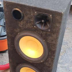 Custom Speakers No Brand