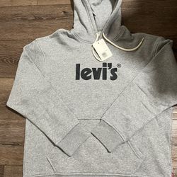 Levi Hoodie 