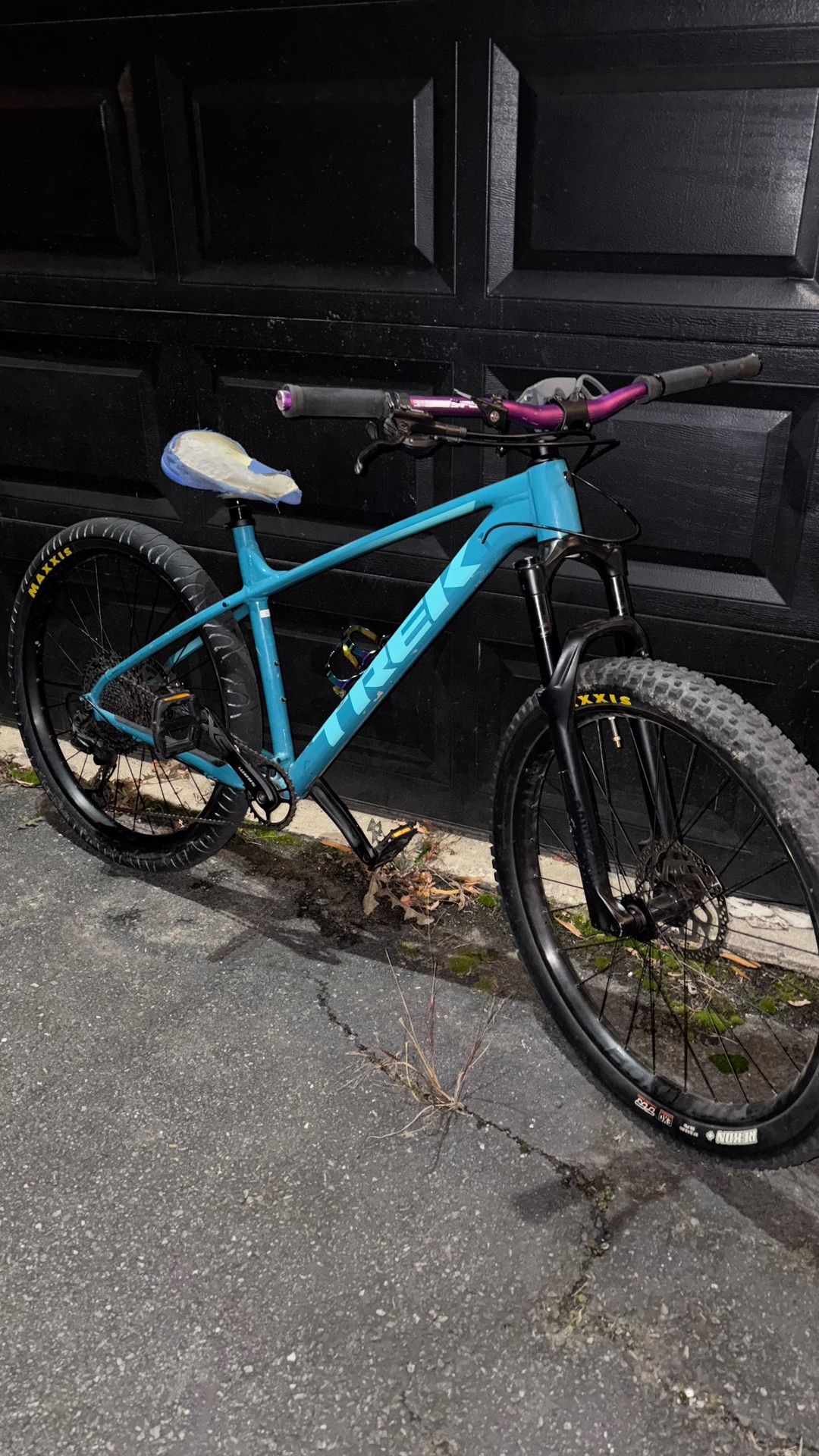 2021 Trek Roscoe 7