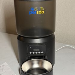 Auto Cat Feeder