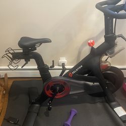 Like New Peloton  20 Rides Bought In 2021