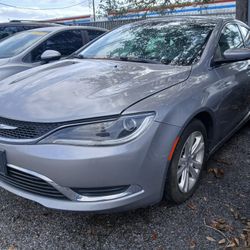 2016 Chrysler 200