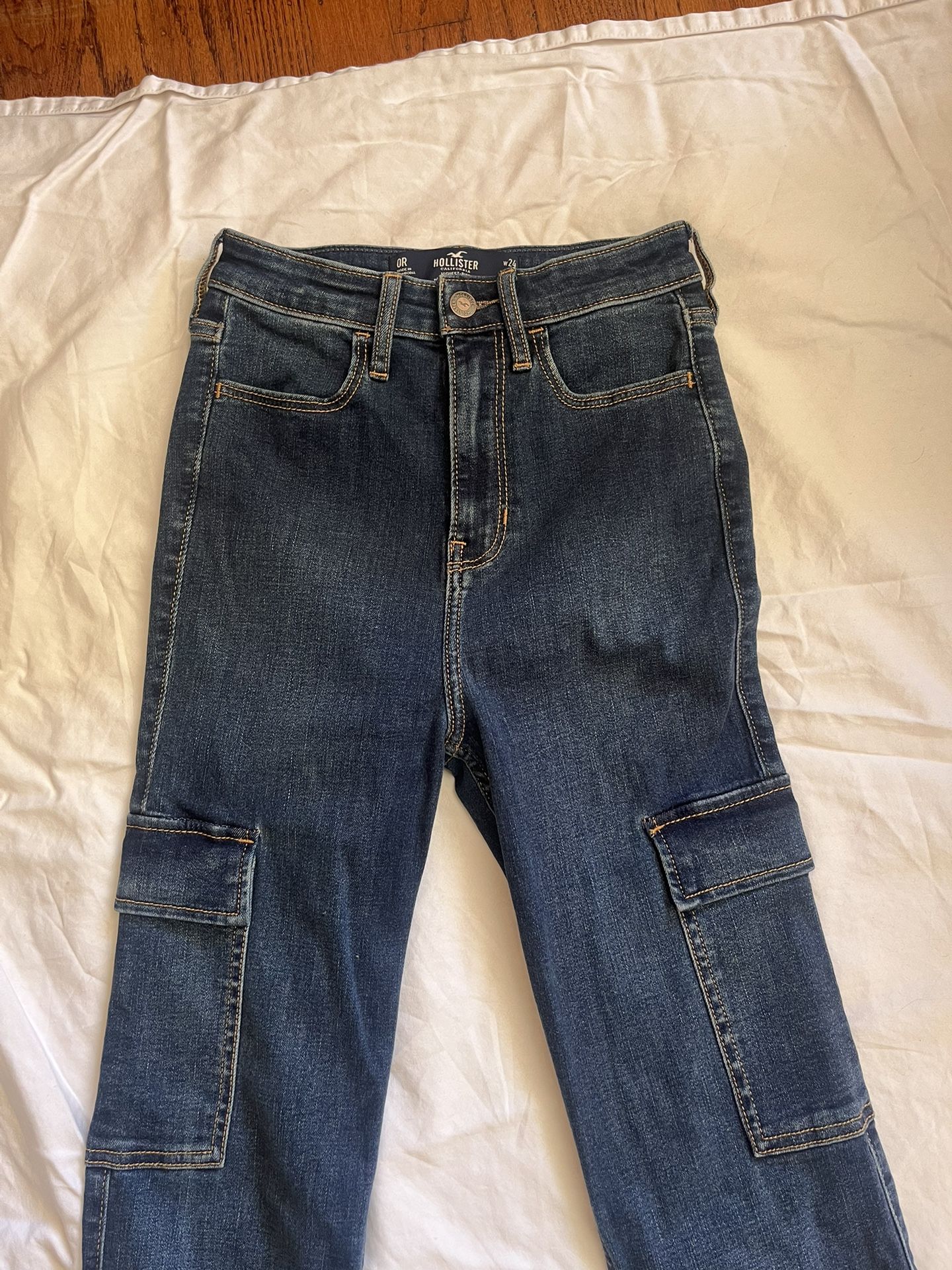 Women’s Hollister Jeans 0R