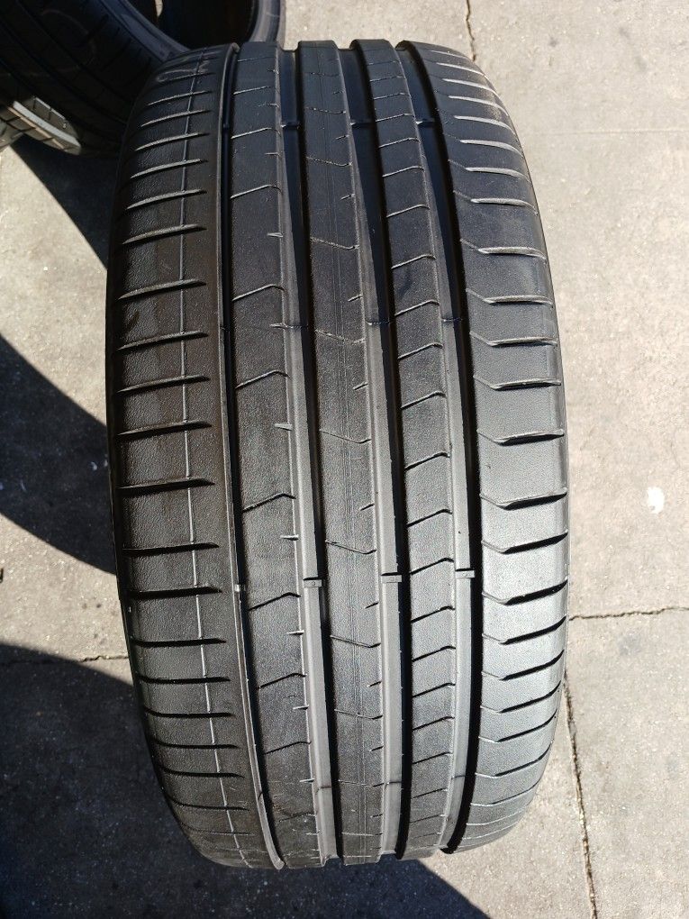 HL 245/35R21 245/35R21 245-35-21 for Sale in El Monte, CA - OfferUp
