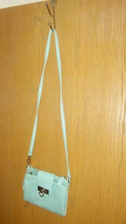Nwt.new york& company cross body