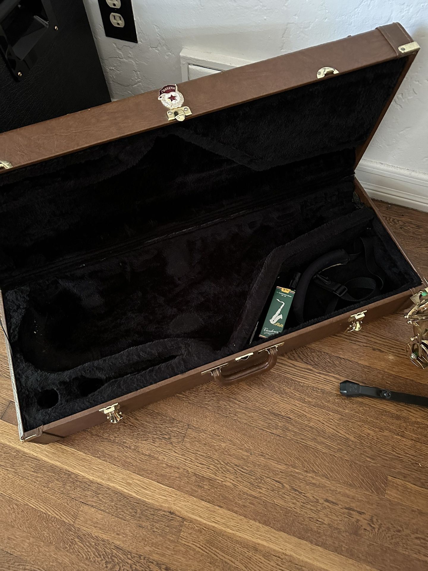 Tenor Saxophone for Sale in Los Angeles, CA OfferUp