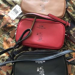 Coach crossbody mini bag snoopy limited edition
