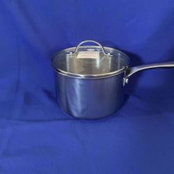 Olla De 3 Qt $50  Nueva 