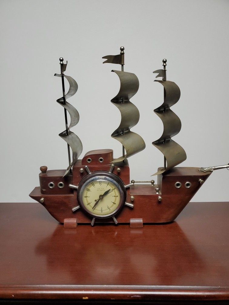 Vintage Wooden Ship, United Clock