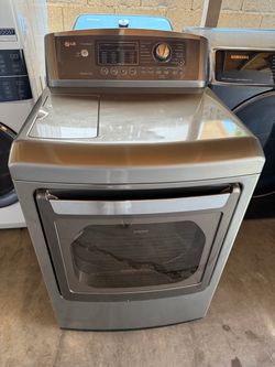 Lg electric dryer HE king size capacity with steam 7.4 cuft