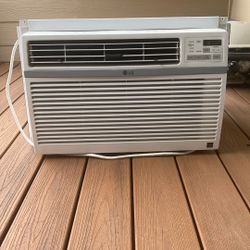 LG Air Conditioner 
