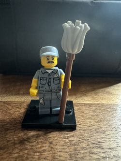 Lego minifigures - Series 15 - Janitor