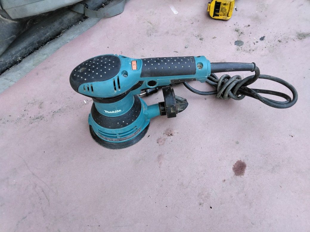 Makita Variable speed Sander