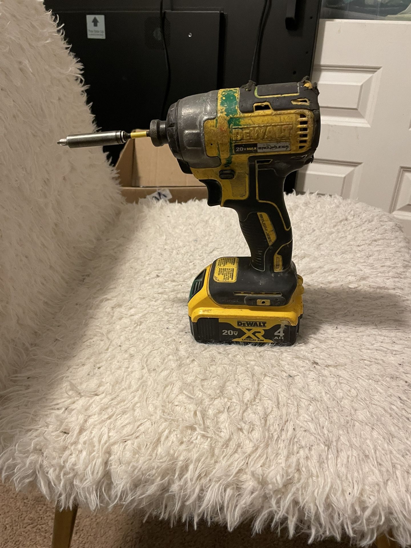Dewalt Impact W/4 Amp Battery…gun Is Old Batteries New.