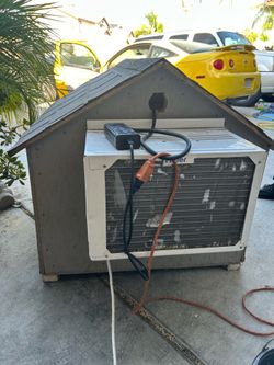 Doghouse with AC unit