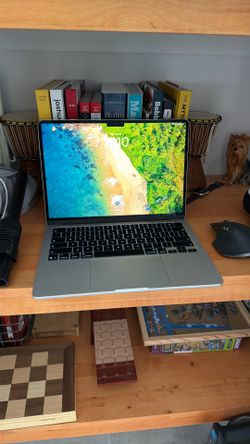 MacBook Air 13 M5 24GB 1TB