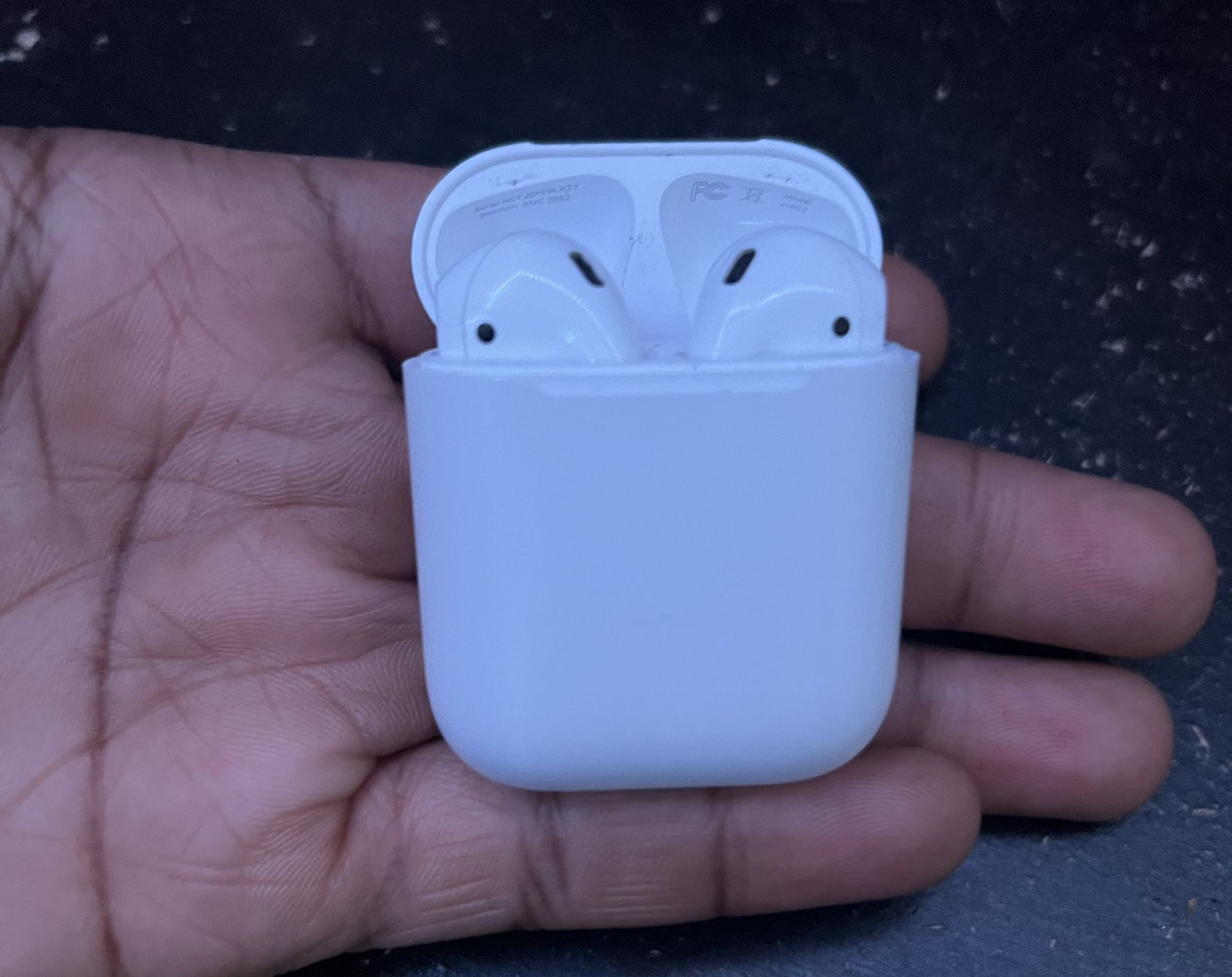 Apple Airpods 2nd Generation