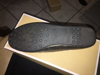 Micheal kors flats