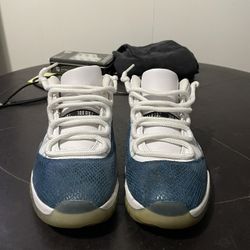 Jordan 11 Low snakeskin 