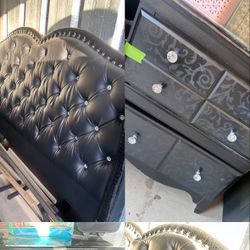 Queen Bedroom Set/ Head board & Bed Frame