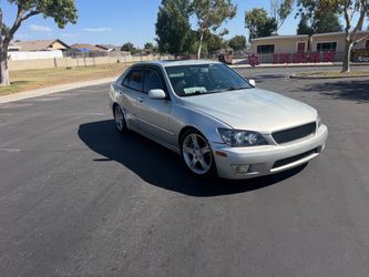 2002 Lexus IS 300