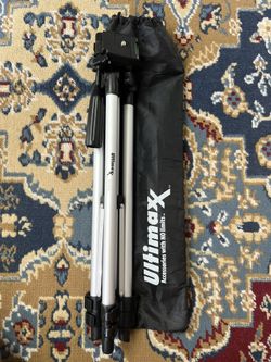 Ultimaxx Tripod