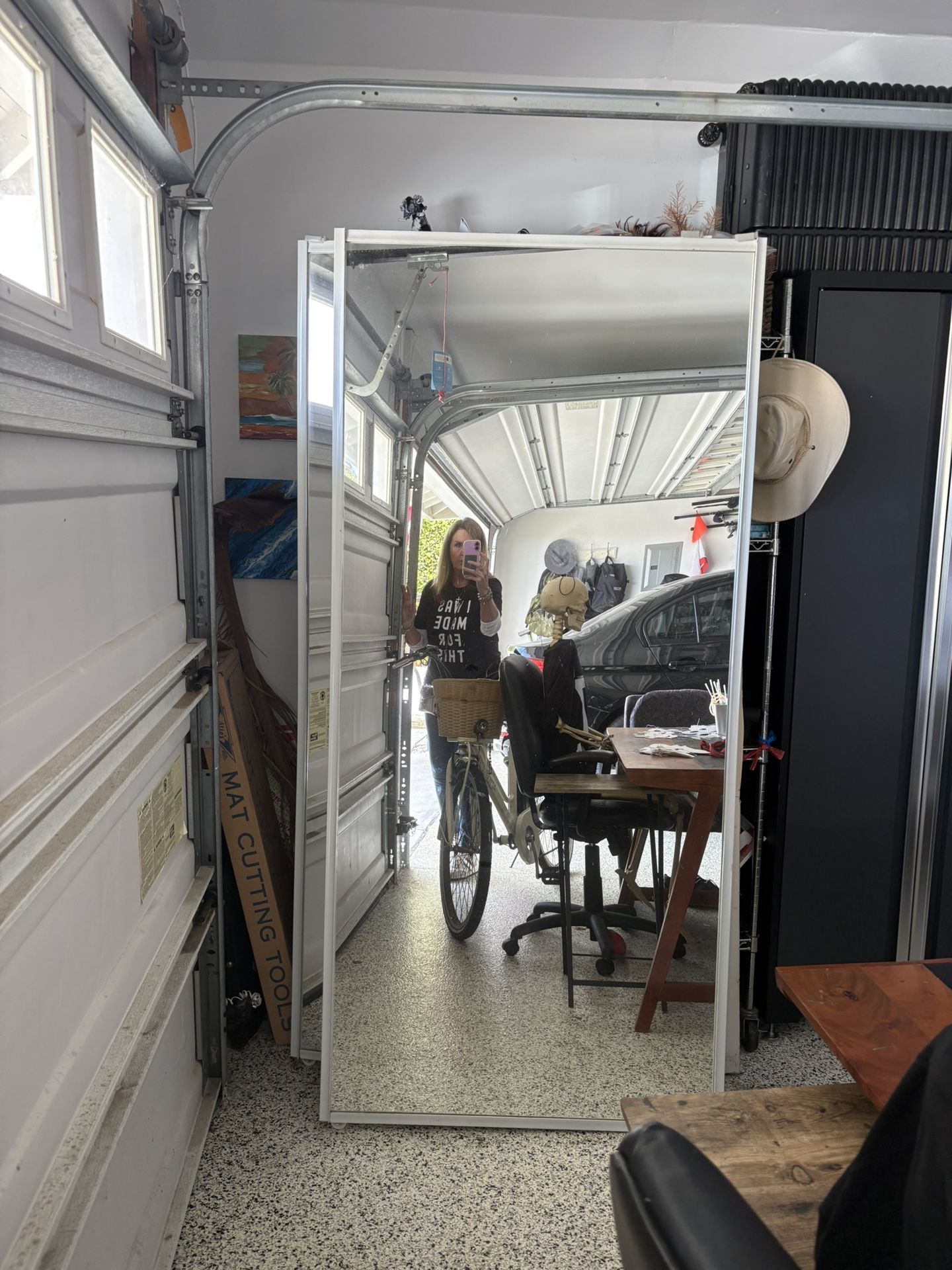 FREE. MIRRORED WARDROBE DOORS - 2