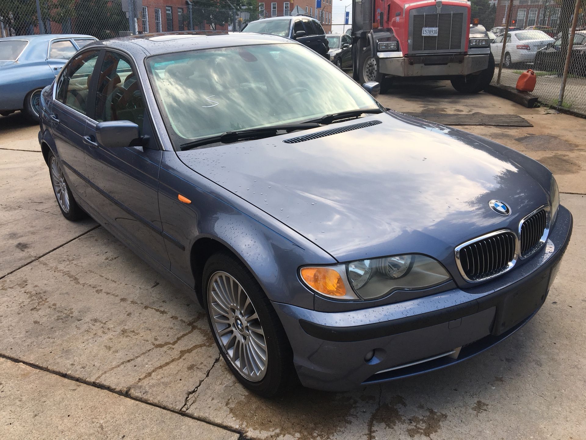 2003 BMW 3 Series