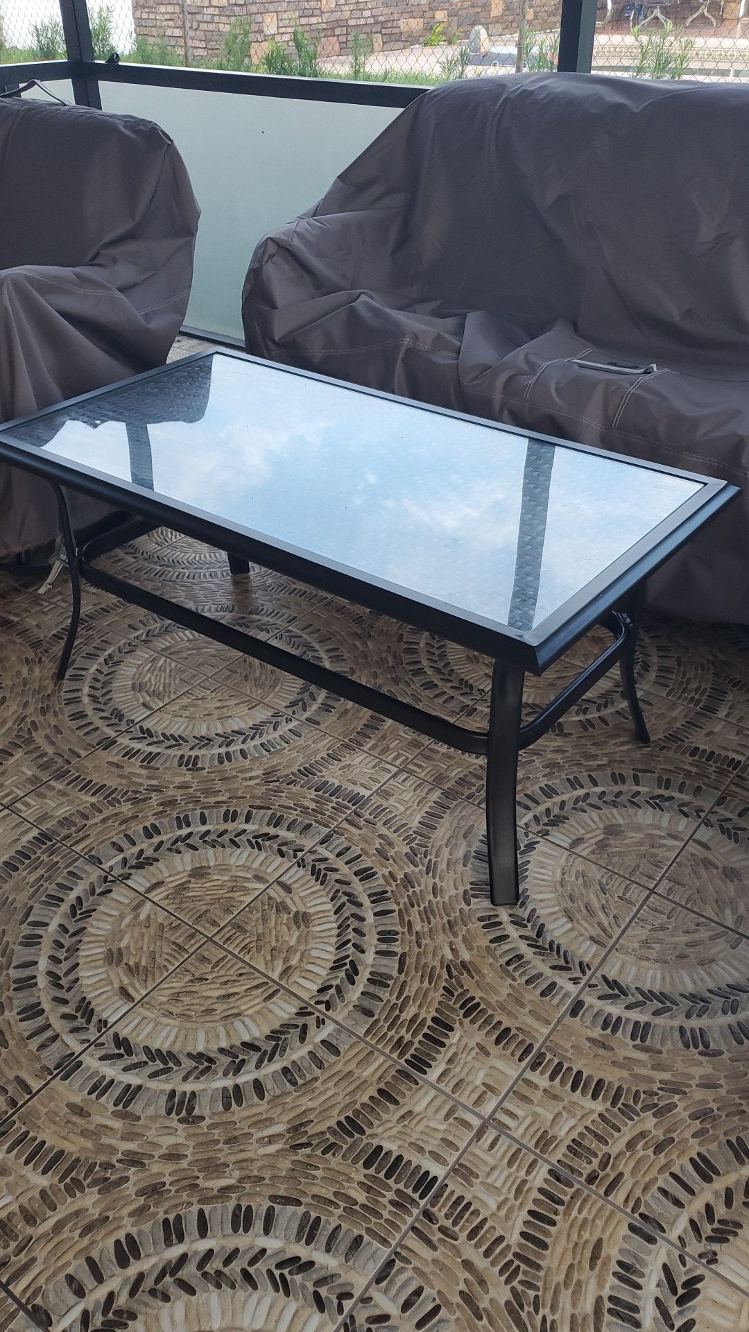 Outdoor coffee table