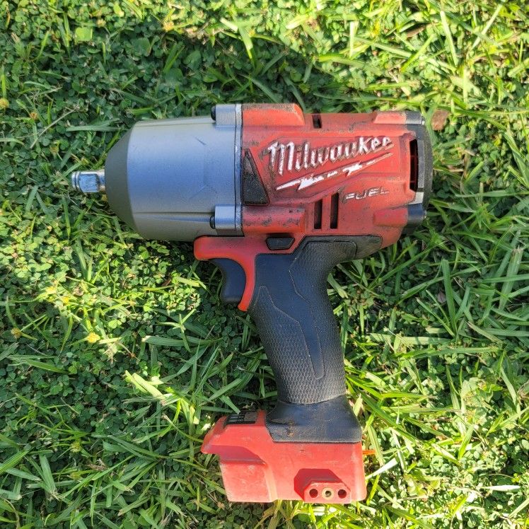Milwaukee Impact Gun 1/2
