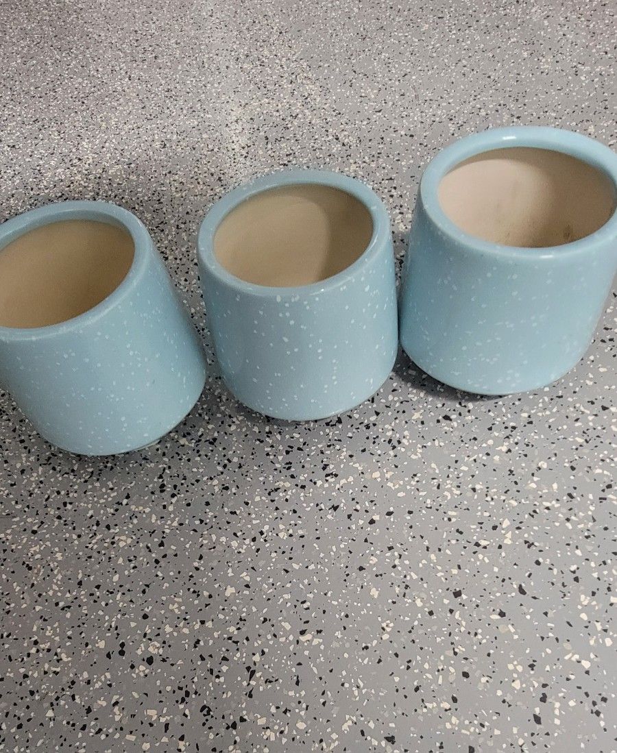 Light Blue Ceramic Flower Pots W/Drainage