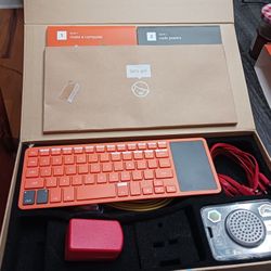 Raspberry Pi. KANO computer kit.