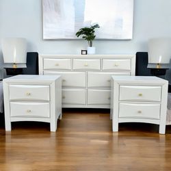 Dresser & nightstands 3 Piece Set 