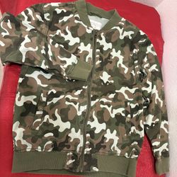 Boys Size Medium (7-8) Camo Jacket Coat - kids Clothes - Simi Valley 