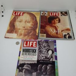 VINTAGE  LIFE MAGAZINE 