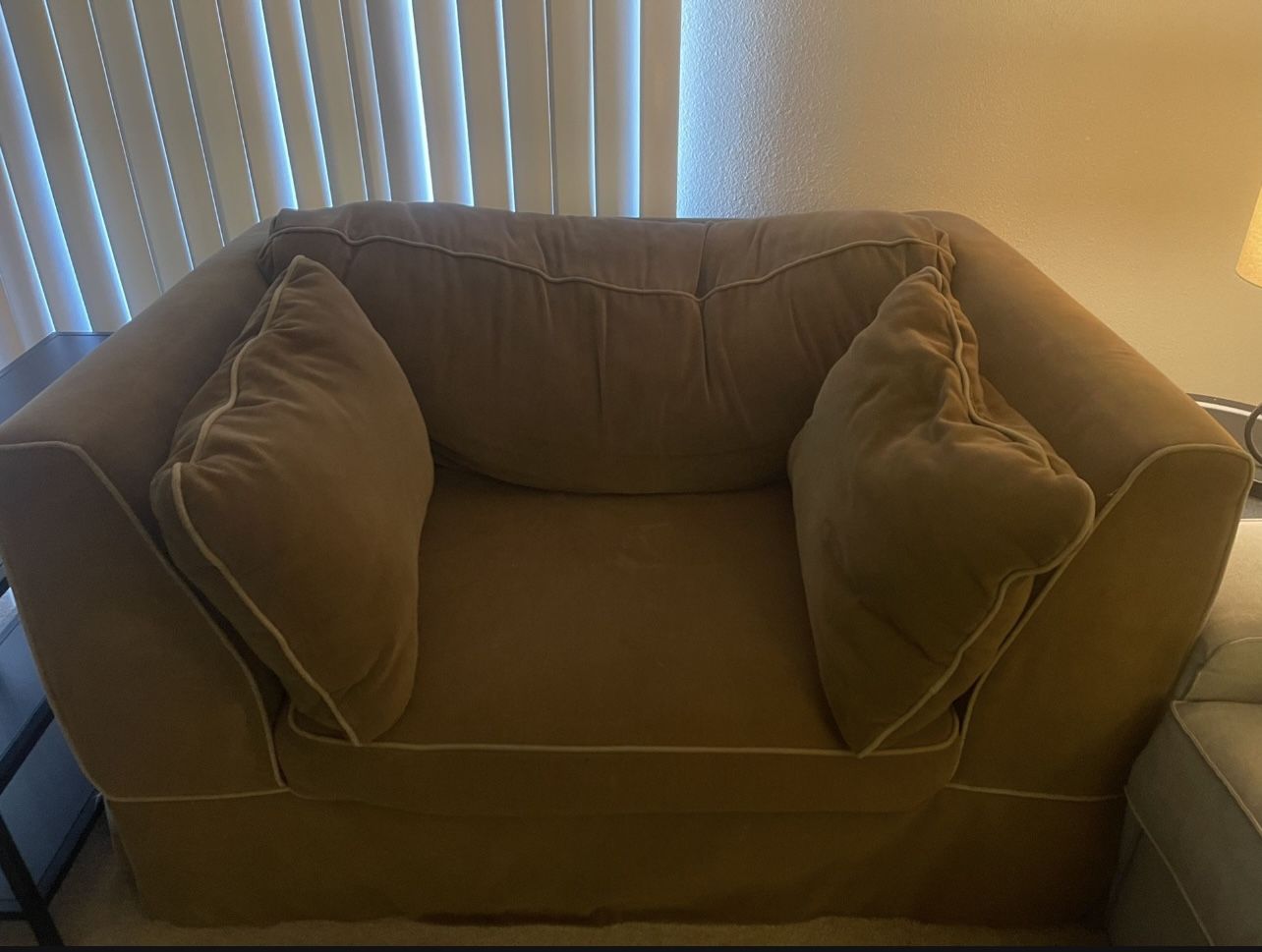 FREE Oversized Chair
