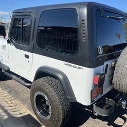 Jeep Wrangler 