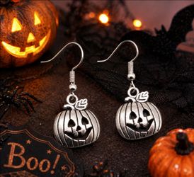 Silver Jack-o-Lantern Pumpkin Dangle Earrings