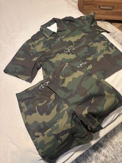 Conjunto camuflado