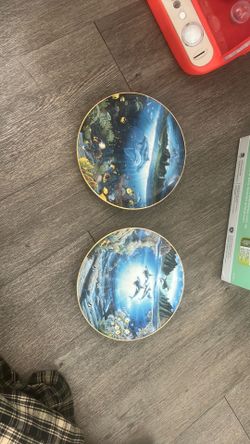 Two free glass plates
