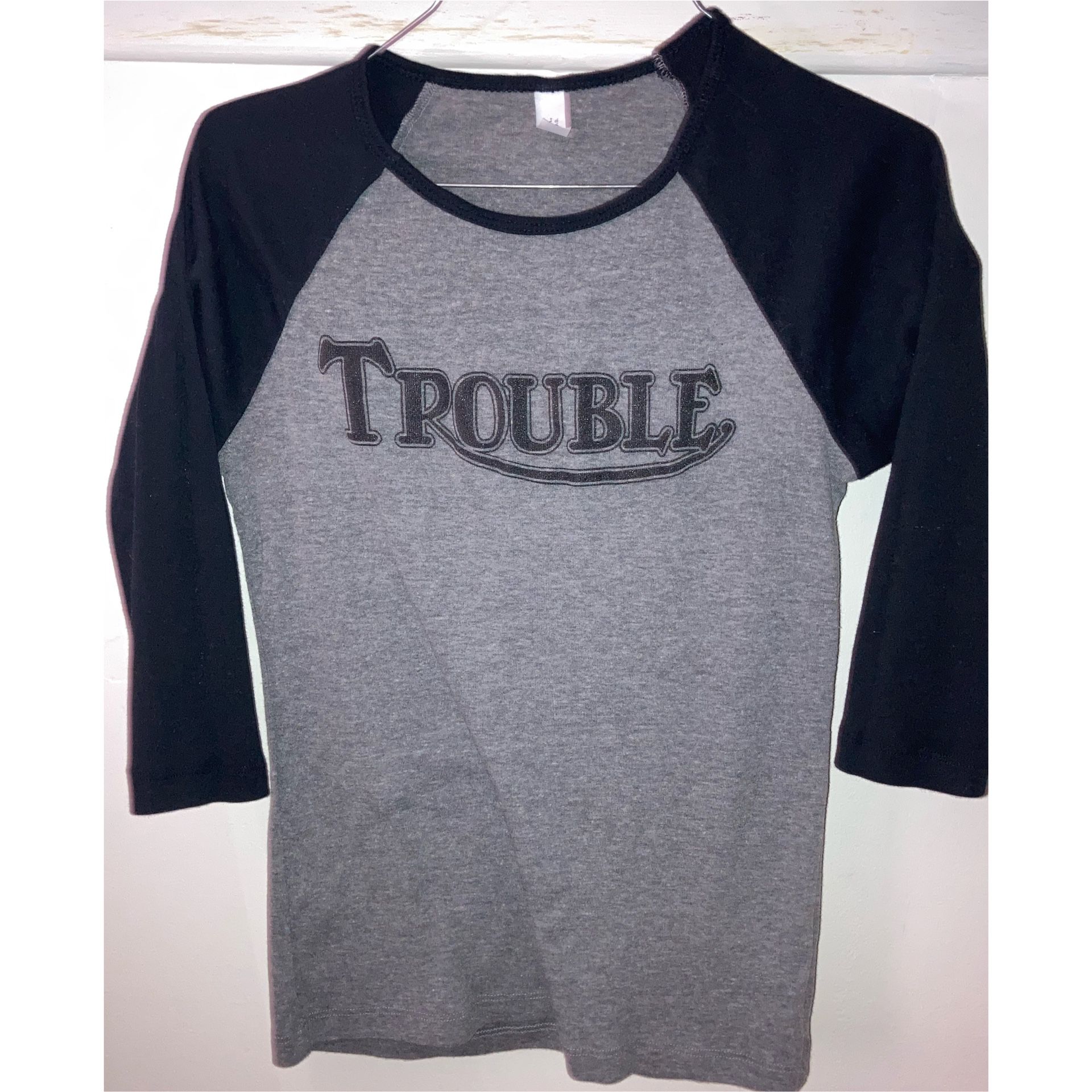 Trouble Size S Grey/Black Baseball Tee