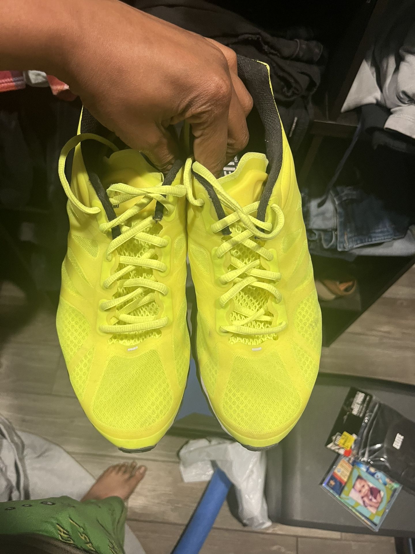 Nike Air Max 2012 Volt Men's Running Shoes Size 10