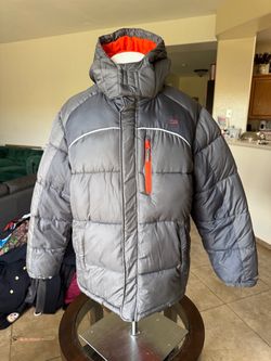 CB SPORTS • JACKETS Women • Size XL • Good condition