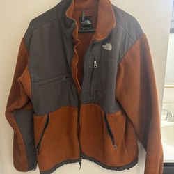 Men’s North Face Denali Jacket Size Medium