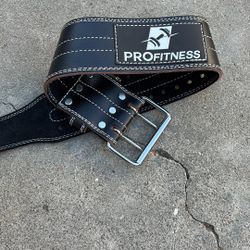 Weightlifting Belt