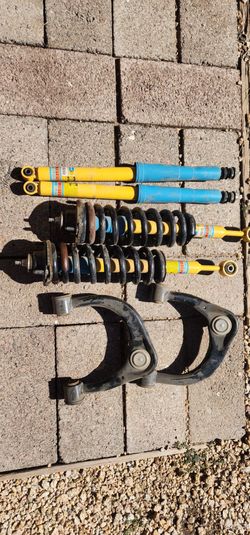 2011 tacoma shocks